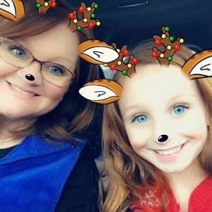 Meet your Posher, Debbie